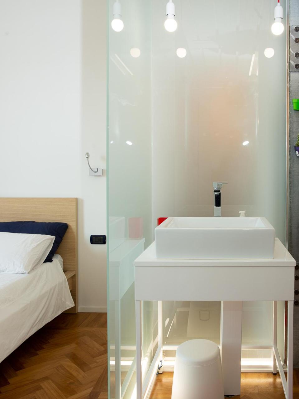 Room In Roma Isole Ngoại thất bức ảnh